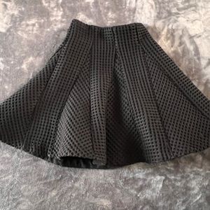 Maje Paris size 36 black thick waffle structured skirt